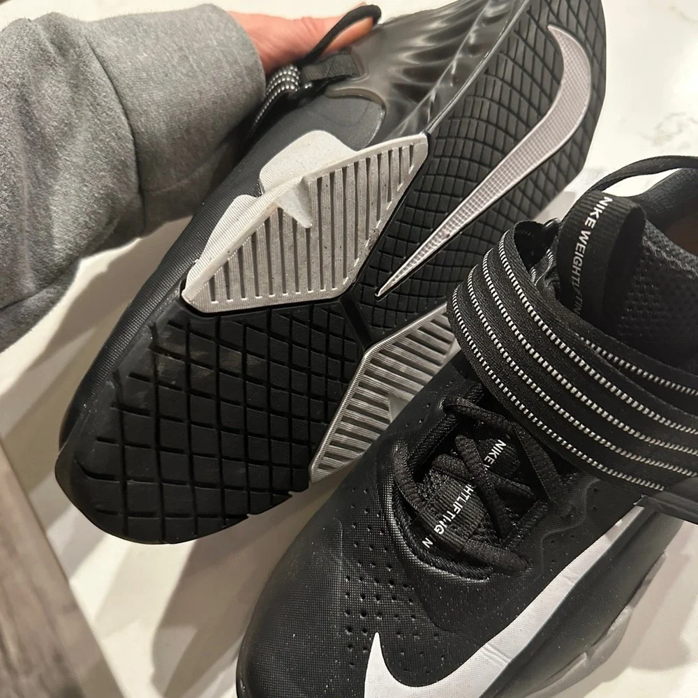 Nike Lifters Women’s 9.5 / Men’s 8 - Picture 13 of 16